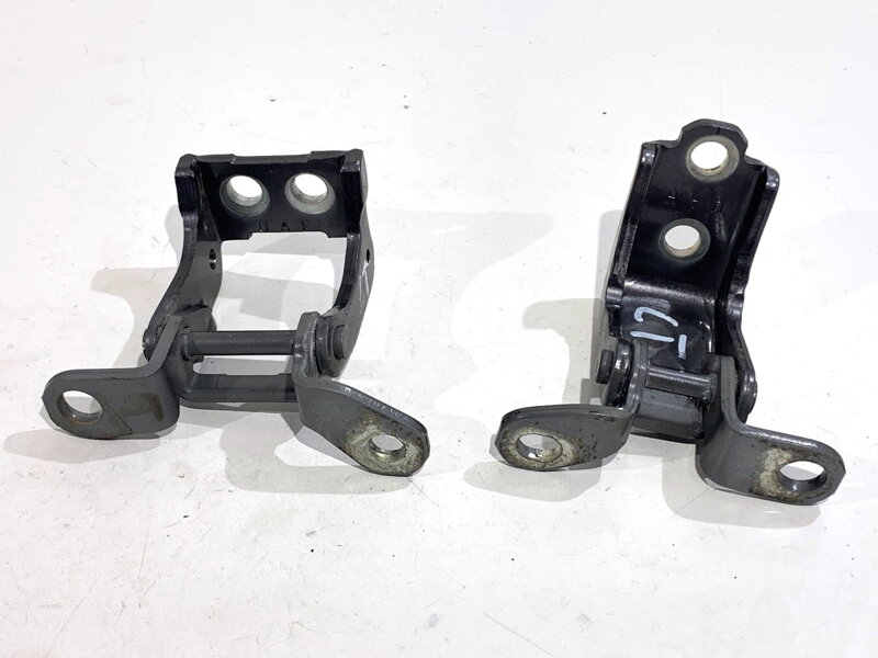 Pánty dvere zadné ľavé Honda Cr-v V (RW_, RT_) 2016 - 2022