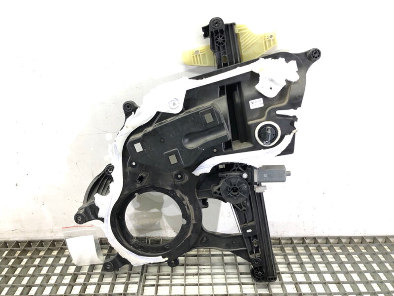 Sťahovačka okna pravá predná Toyota Proace City 2019 - 2022 9840175580