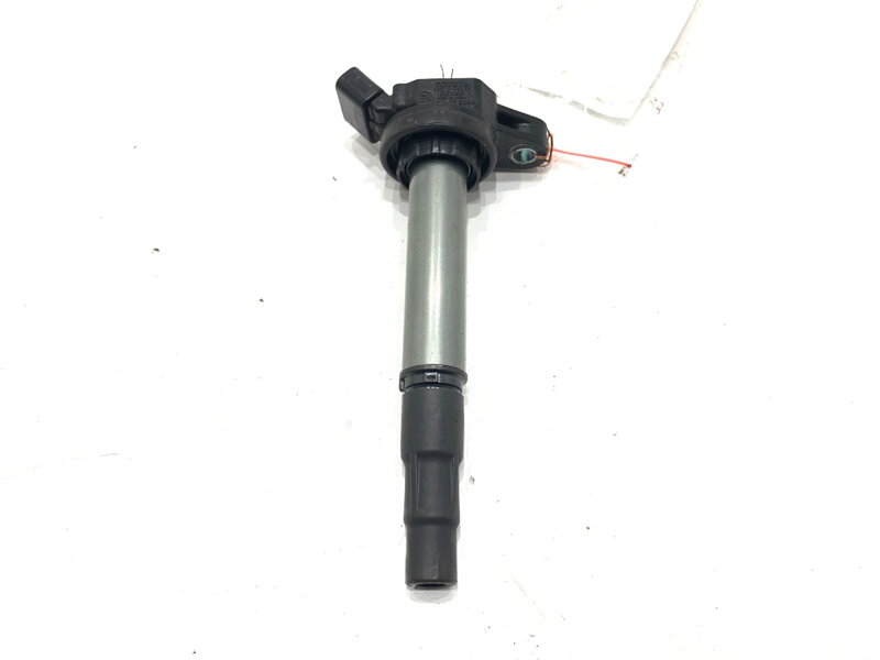 CIEVKA ZAPAĽOVACIA TOYOTA AVENSIS SEDAN (_T27_) 2008 - 2018 10R035444