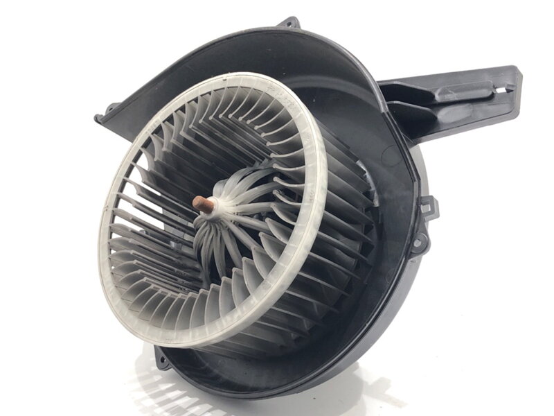 Ventilátor kúrenia VW Polo V (6R1, 6C1) 2009 - 2022 6R1819015