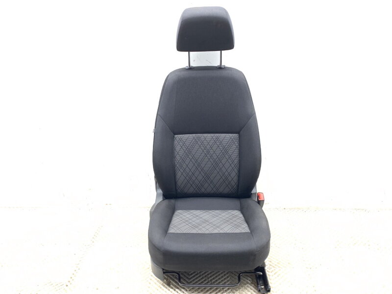 Sedadlo pravé predné Seat Toledo IV (KG3) 2012 - 2019