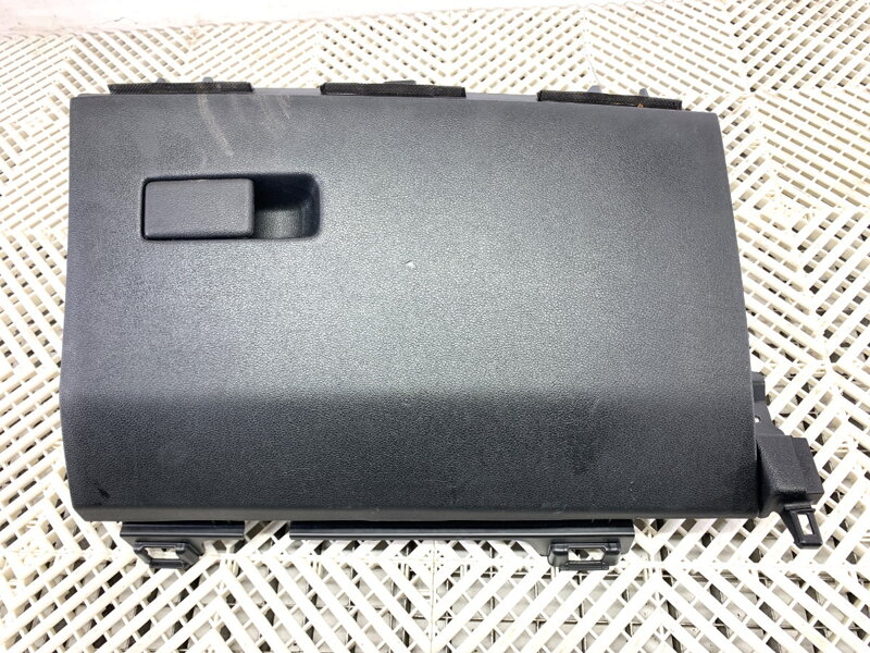 Odkladacia schránka spolujazdca KIA Sportage IV (QL, QLE) 2015 - 2022 84540-F1000WK