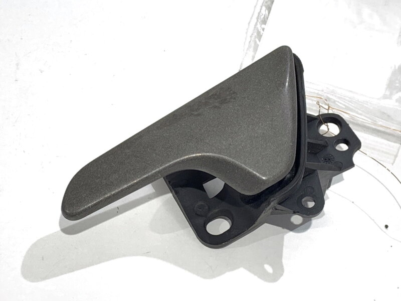 Kľučka vnútorná ľavá predná VW Crafter 30-35 Autobus (2E_) 2006 - 2016 A9067600161