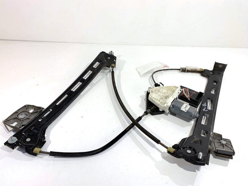 Sťahovačka okna pravá predná VW CC B7 (358) 2011 - 2016 3C8959702 3C0959792C