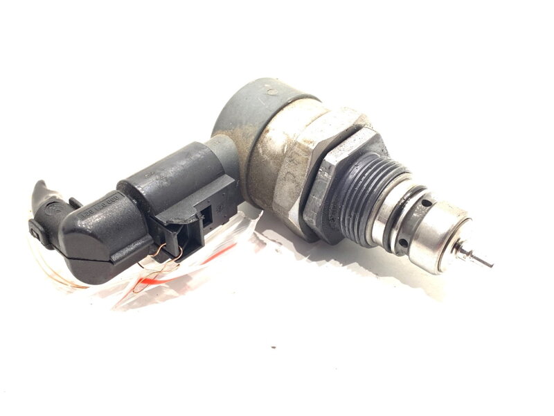 Regulátor tlaku paliva VW CC B7 (358) 2011 - 2016 057130764AB 0281006075