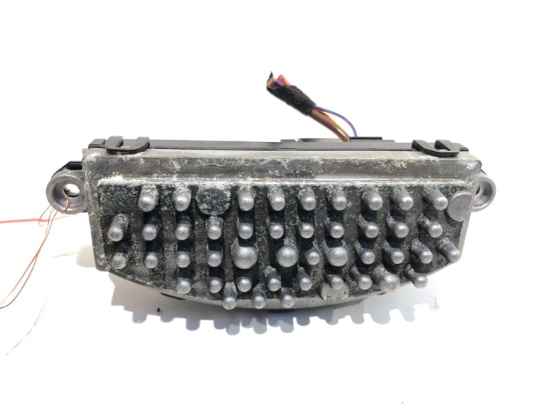 Odpor ventilátora / ventilátory vzduchu VW Touran (5T1) 2015 - 2022 5Q0907521C