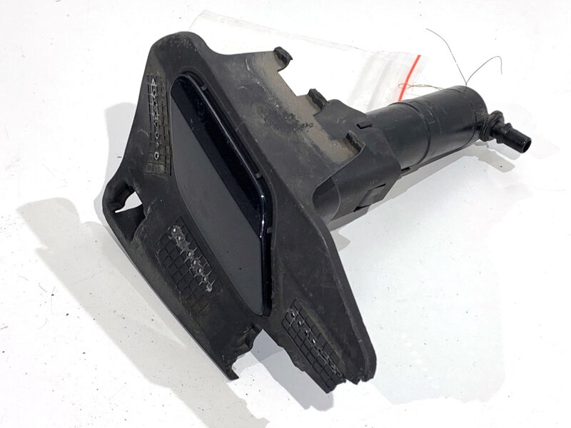 Ostrekovač svetla pravý predný VW Tiguan (AD1, AX1) 2016 - 2022 5NA955103