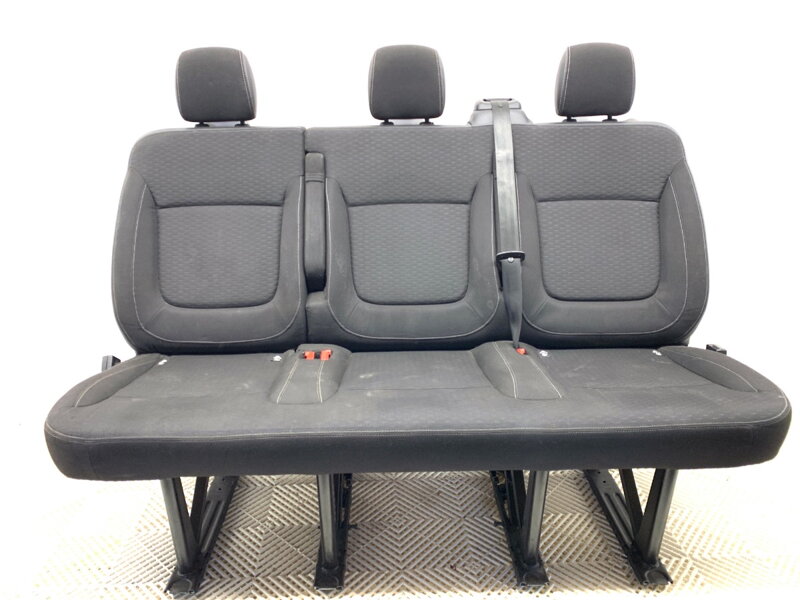 Lavica / sedačka druhý RAD Opel Vivaro B Autobus (X82) 2014 - 2019