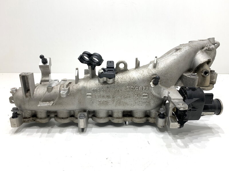 Sacie potrubie BMW 5 (G30, F90) 2016 - 2022 7925777