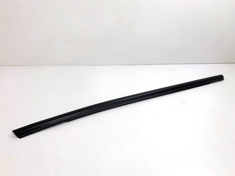 Lišta stieracia zadná ľavá Hyundai Kona (OS, OSE, OSI) 2017 - 2022