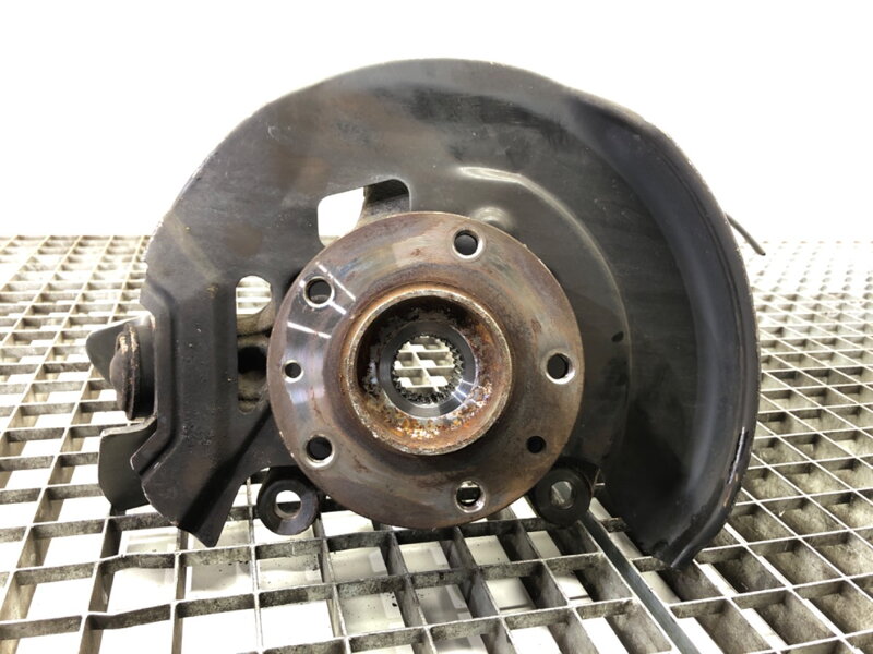 Otoč pravá predná Nissan Qashqai II SUV (J11, J11_) 2013 - 2022