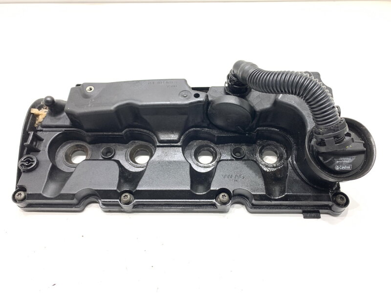 Veko / kryt ventilov VW Passat B8 Variant (3G5, CB5) 2014 - 2022 03L103469S