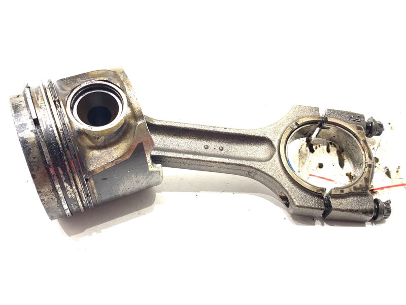 Piest S ojnicou BMW 5 Touring (E61) 2004 - 2010 564