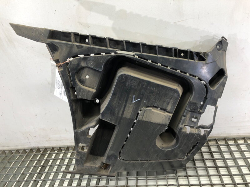 Držiak nárazníka ľavý zadný BMW 5 Gran Turismo (F07) 2009 - 2017 7201217