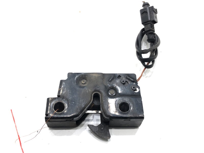 Zámok kapoty predný VW Passat B7 (A32, A33) 2011 - 2022 8C7823509B