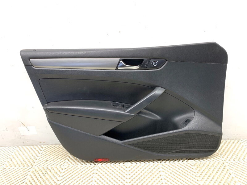 Tapacír dverí ľavý predný VW Passat B7 (A32, A33) 2011 - 2022