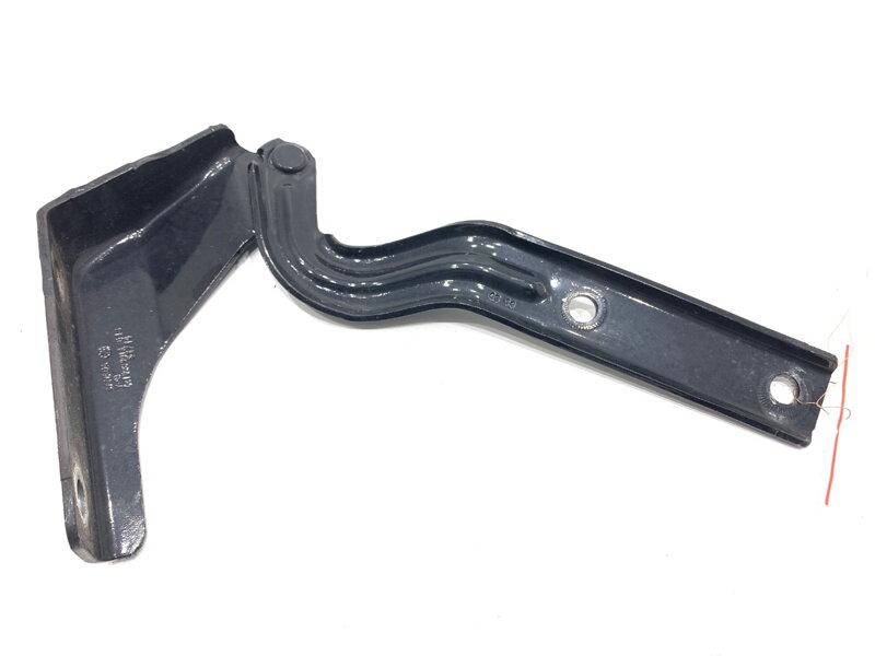 Pánt kapoty ľavý predný VW Passat B7 (A32, A33) 2011 - 2022 561823301A