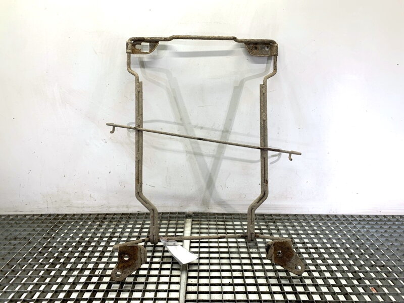 KÔŠ / držiak kolesa záložného Opel Vivaro B Autobus (X82) 2014 - 2019