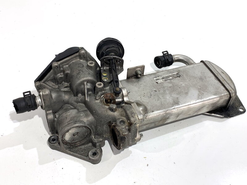 Chladič EGR Audi Q5 (8RB) 2008 - 2017 03L131512DN