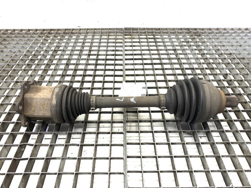 Poloos ľavá predná VW Passat B8 Variant (3G5, CB5) 2014 - 2022