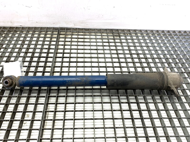 Tlmič ľavý zadný VW Passat B8 Variant (3G5, CB5) 2014 - 2022