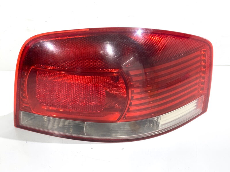 Svetlo pravé zadné Audi A3 (8P1) 2003 - 2013 8P0945096