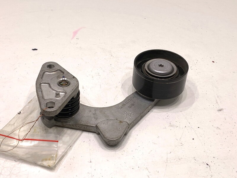 Napínak pásu Hyundai Kona (OS, OSE, OSI) 2017 - 2022 2528103HA0