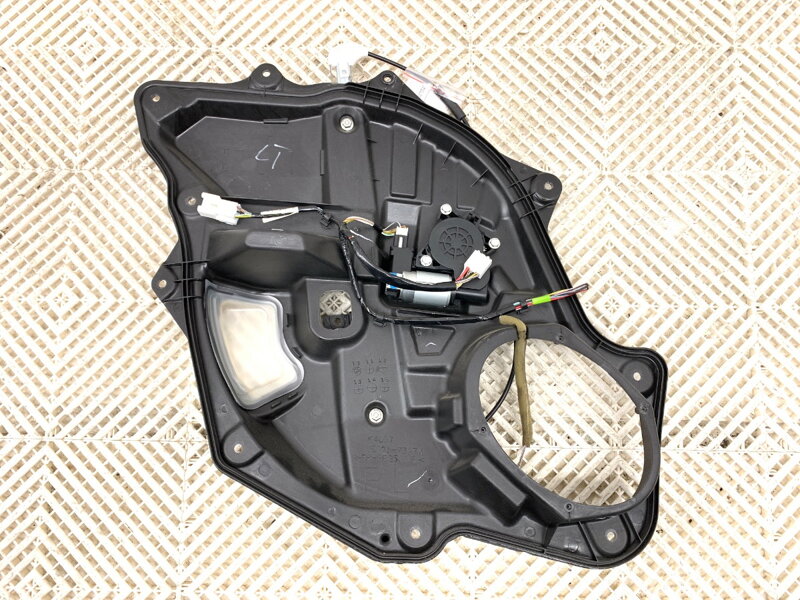 Sťahovačka okna ľavá zadná Mazda CX-7 (ER) 2006 - 2014 EG21-7397X