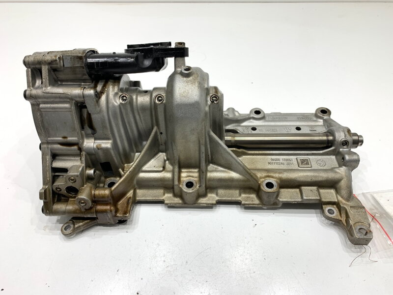 Čerpadlo oleja BMW 3 (F30, F80) 2011 - 2018 7632111 7610378