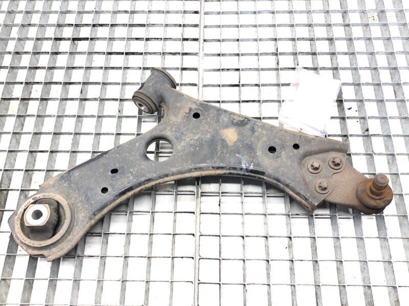 Rameno pravé predné Fiat Tipo Sedan (356_) 2015 - 2022