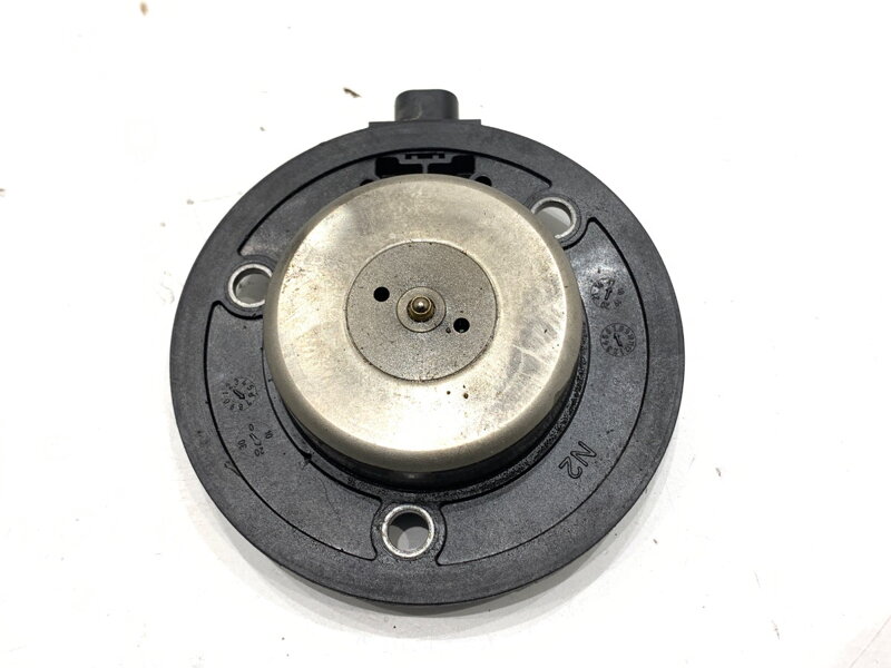 Regulátor premennej fázy rozvodov VW Touran (5T1) 2015 - 2022 06L109259A