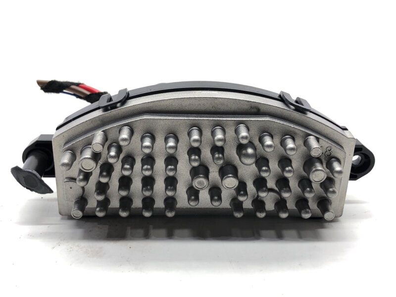 Odpor ventilátora / ventilátory vzduchu Skoda Kamiq (NW4) 2019 - 2022 5WA907521