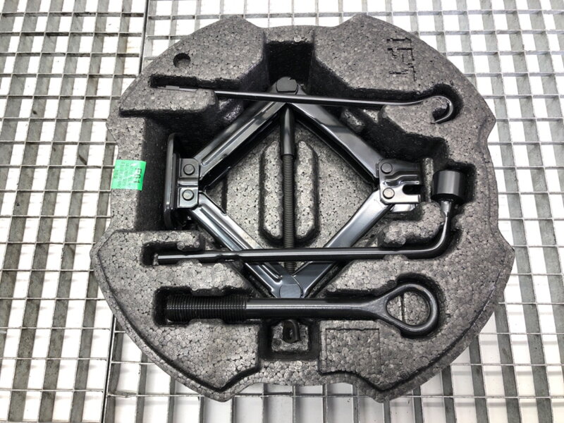 Sada náradia Hyundai Elantra VII Sedan (CN7) 2020 - 2022 09149-AA000