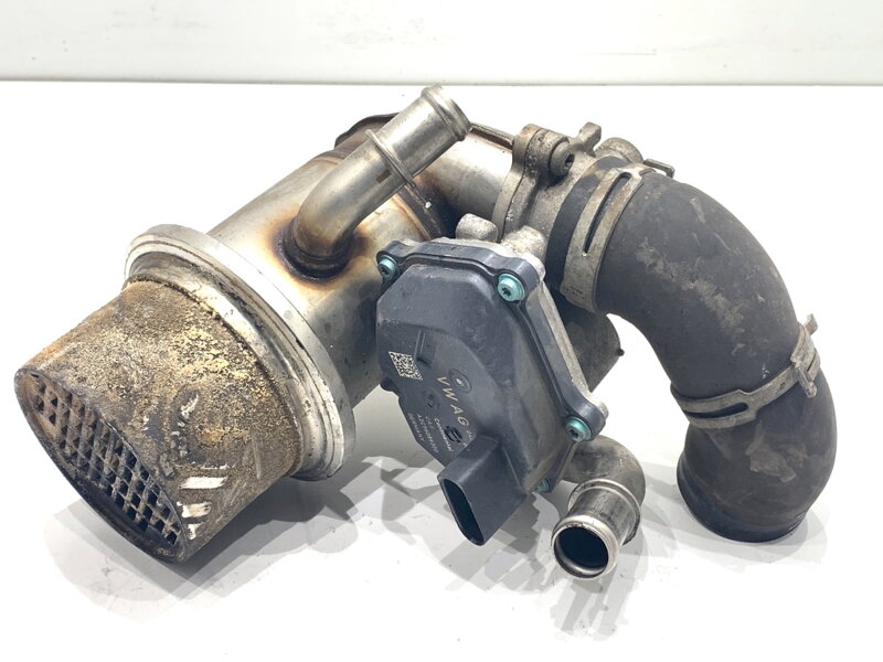 Ventil EGR S chladič VW Tiguan (AD1, AX1) 2016 - 2022 04L131501M