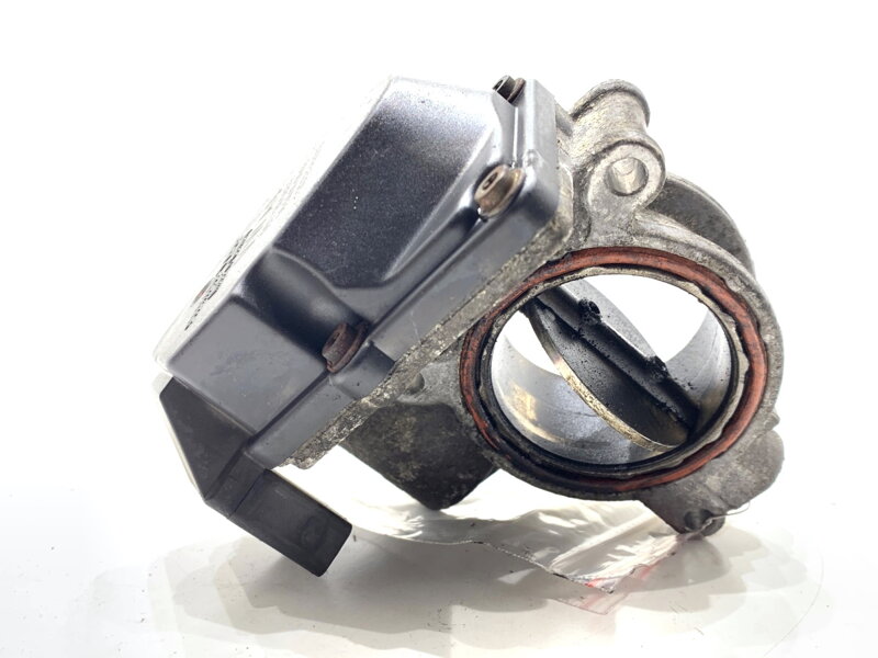 Škrtiaca klapka Audi A8 D4 (4H2, 4H8, 4HC, 4HL) 2009 - 2018 057128063E