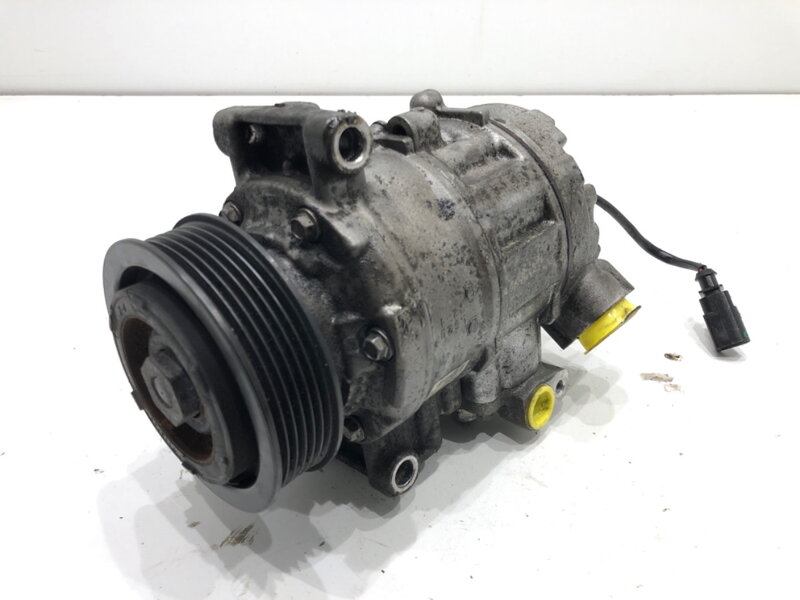 Kompresor klimatizácie Audi A8 D4 (4H2, 4H8, 4HC, 4HL) 2009 - 2018 4H0260805F