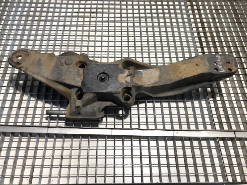 Konzola uchytenie vankúšov pravé Volvo FH II 2012 - 2022 21196819