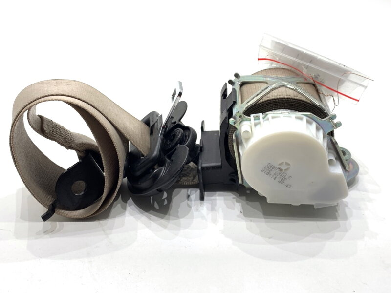 Bezpečnostný PÁS pravý predný BMW 4 Coupe (F32, F82) 2013 - 2022 33052214