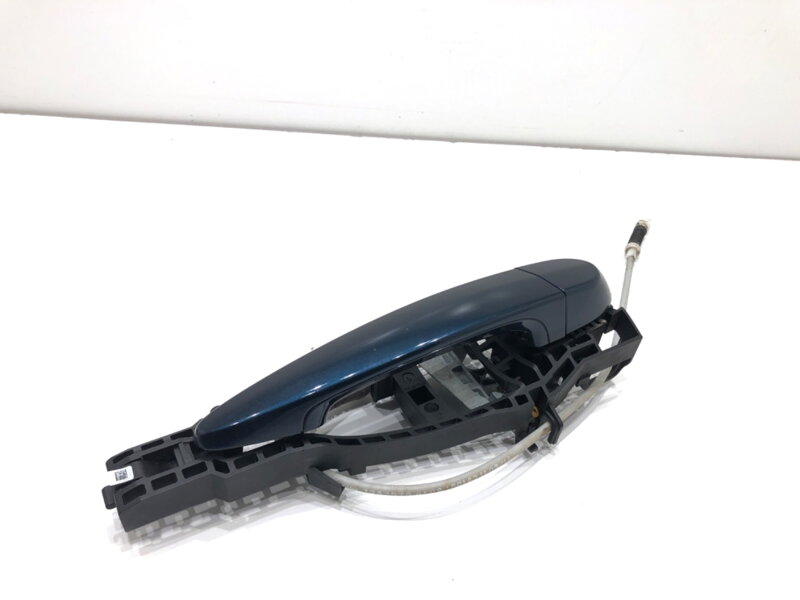 Kľučka vonkajšia pravá predná BMW 4 Coupe (F32, F82) 2013 - 2022