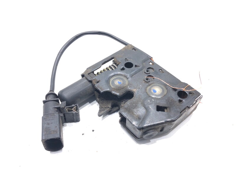 Zámok kapoty ľavý Audi A8 D4 (4H2, 4H8, 4HC, 4HL) 2009 - 2018 4H0823509C