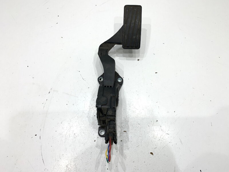 Plynový pedál Suzuki SX4 (EY, GY) 2006 - 2022 49400-79J90