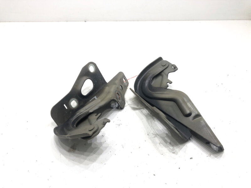 Pánt kapoty predný sada Seat Ibiza IV (6J5, 6P1) 2008 - 2017 6J0823301A