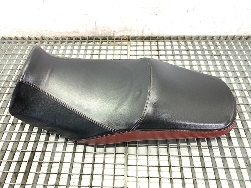 Lavica / sedačka sedadlo Yamaha FZS 1000 Fazer