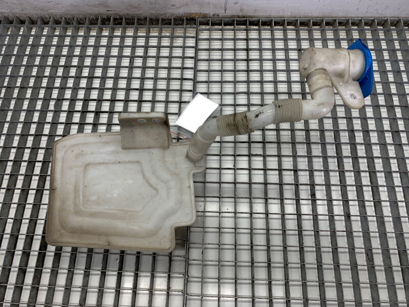 Nádržka ostrekovačov VW Golf VI (5K1) 2008 - 2014 1K0955453Q