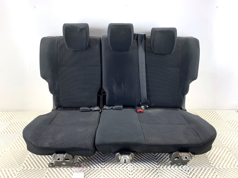 Lavica / sedačka druhý RAD Suzuki Swift III (MZ, EZ) 2005 - 2022