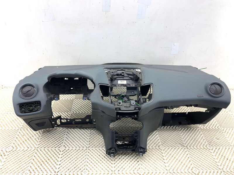 Palubná doska / kokpit Ford Fiesta VI VAN 2008 - 2022