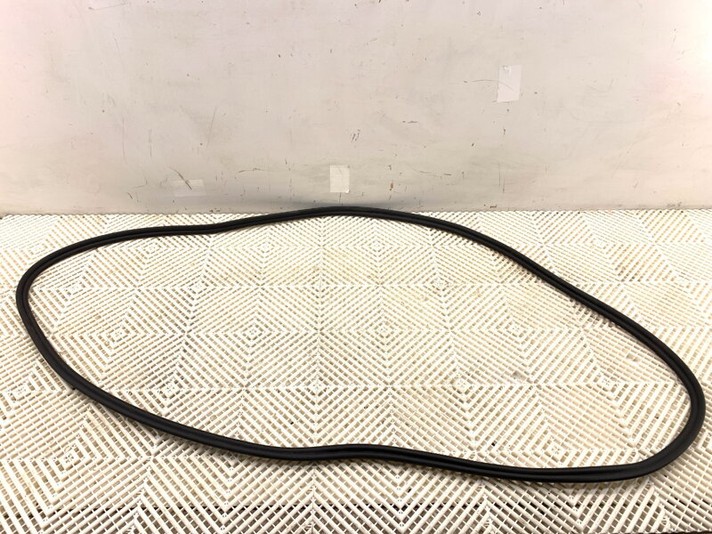 Tesnenie veka batožinového priestoru kufra Audi Q3 Sportback (F3N) 2019 - 2022