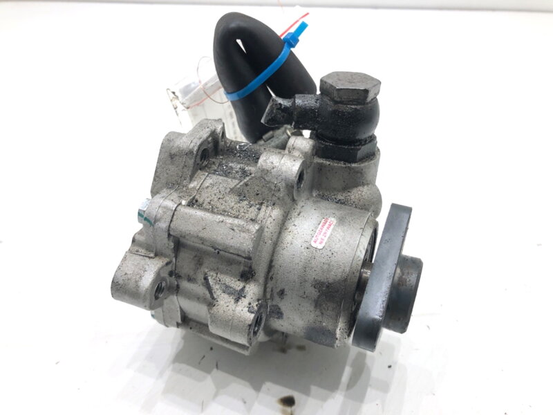 Servočerpadlo Audi A4 B6 (8E2) 2000 - 2005