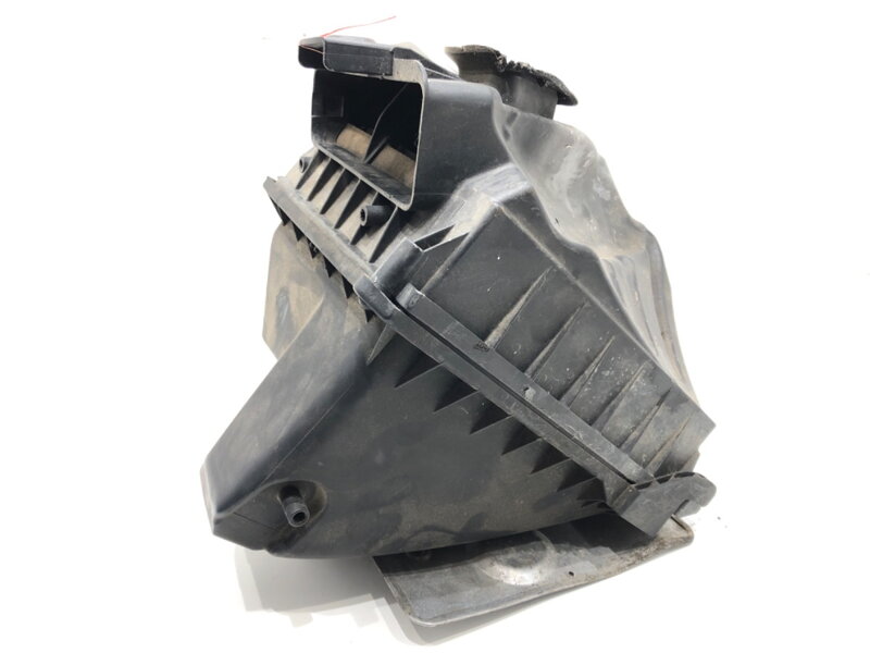 Kryt filtra vzduchu Audi A4 B6 (8E2) 2000 - 2005 038133835G