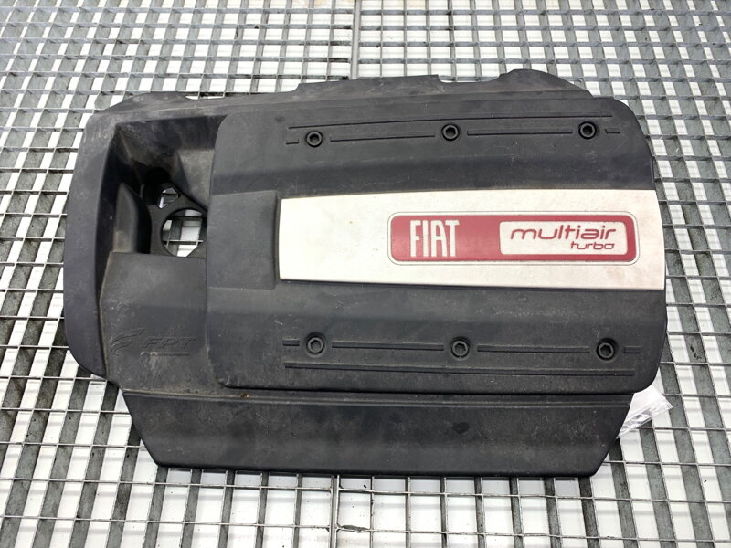Veko / kryt motora Fiat Bravo II (198_) 2006 - 2022 51864157